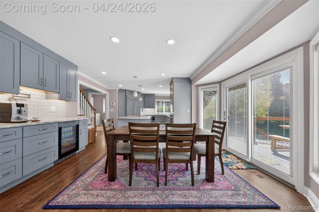 21874 Picadilly Circle, Novi, MI 48375