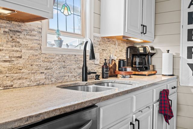 3032 STRALOW Lane, Machesney Park, IL 61115