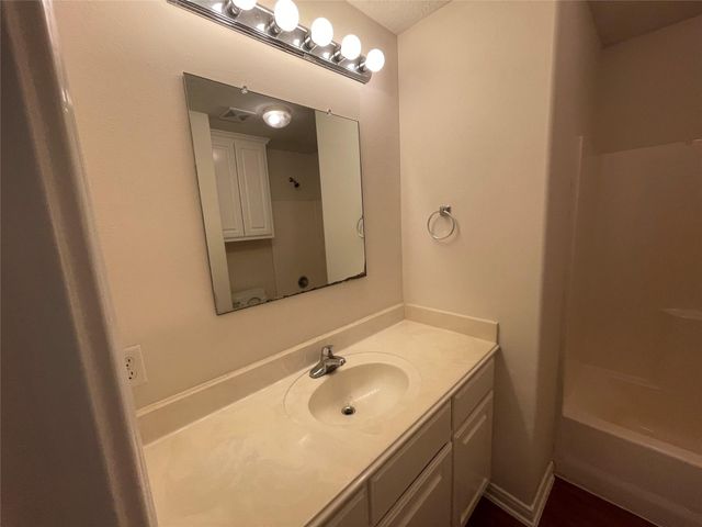 16216 Setting Sun Court, Conroe, TX 77302