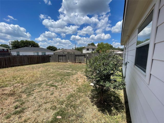 16216 Setting Sun Court, Conroe, TX 77302