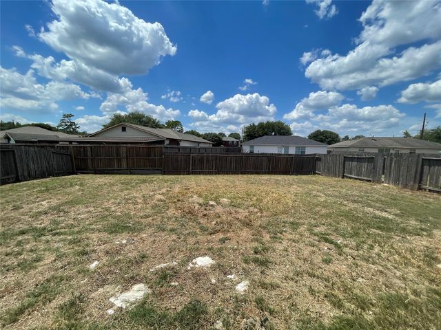 16216 Setting Sun Court, Conroe, TX 77302