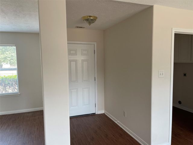 16216 Setting Sun Court, Conroe, TX 77302