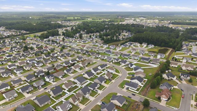 1701 Penncross Drive, Greenville, NC 27834