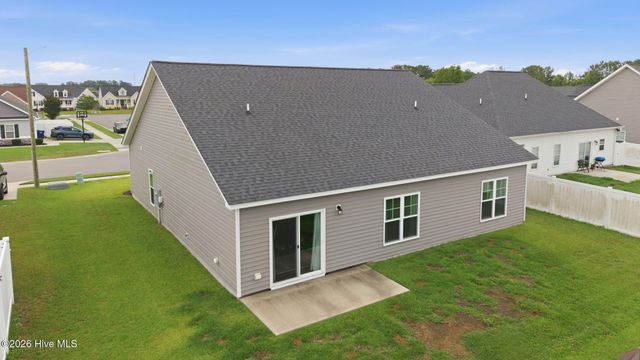 1701 Penncross Drive, Greenville, NC 27834