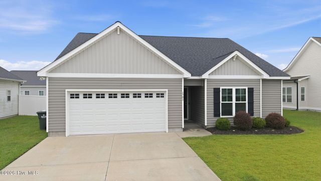 1701 Penncross Drive, Greenville, NC 27834