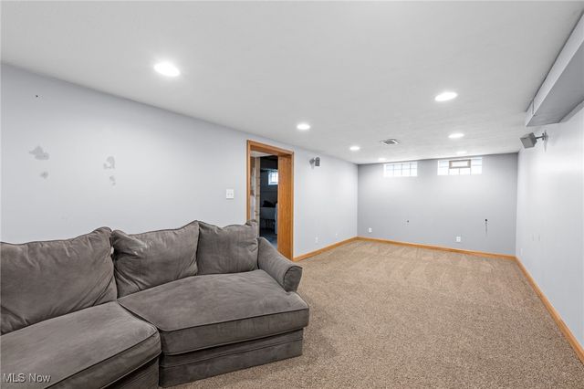 625 Pendley Road, Willowick, OH 44095