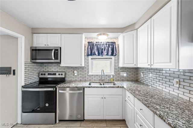 625 Pendley Road, Willowick, OH 44095