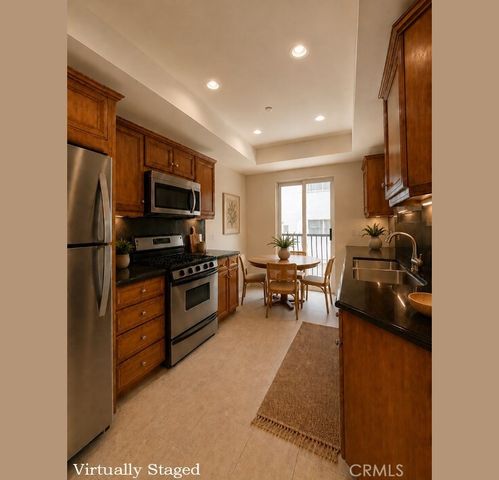 320 S Willaman Drive 302, Los Angeles, CA 90048