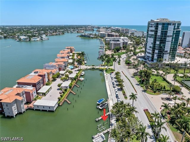 4090 Gulf Shore BLVD N, Naples, FL 34103