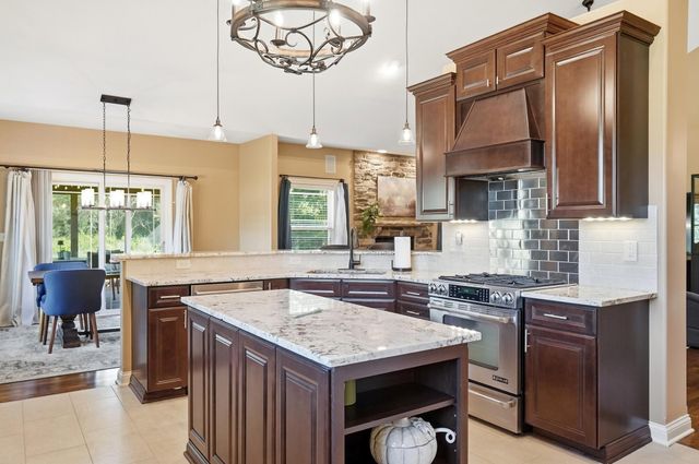 6147 Africa Road, Galena, OH 43021