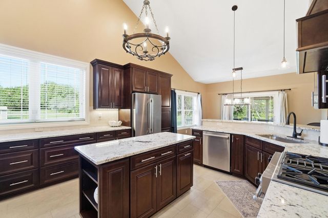 6147 Africa Road, Galena, OH 43021