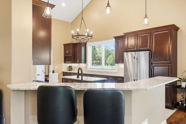6147 Africa Road, Galena, OH 43021