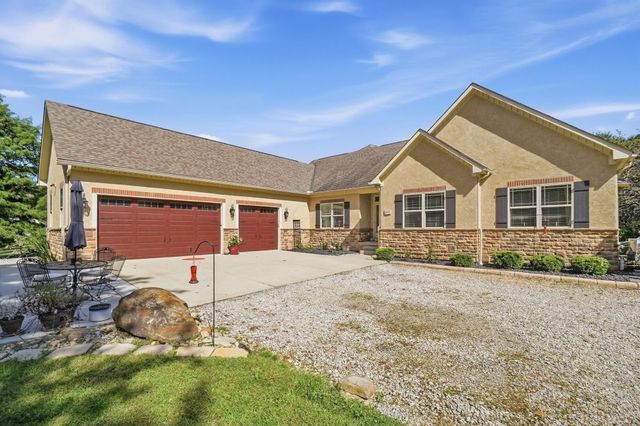 6147 Africa Road, Galena, OH 43021