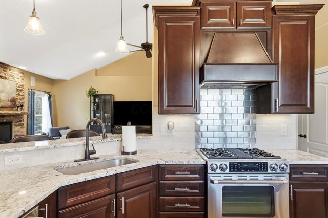 6147 Africa Road, Galena, OH 43021