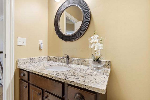 6147 Africa Road, Galena, OH 43021