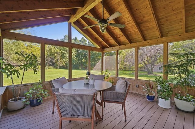 6147 Africa Road, Galena, OH 43021