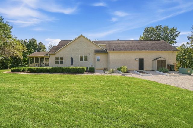 6147 Africa Road, Galena, OH 43021