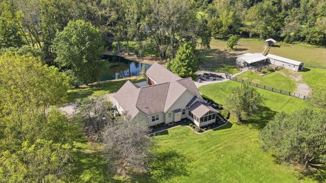 6147 Africa Road, Galena, OH 43021