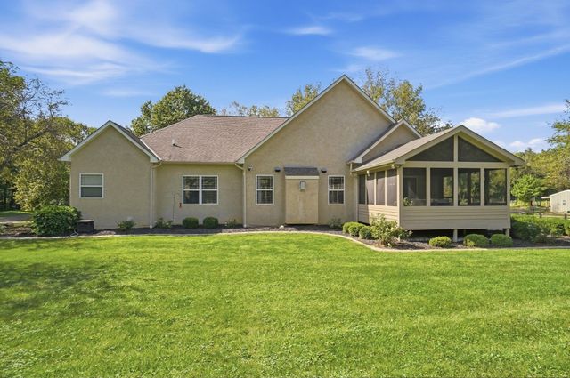6147 Africa Road, Galena, OH 43021