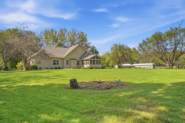 6147 Africa Road, Galena, OH 43021