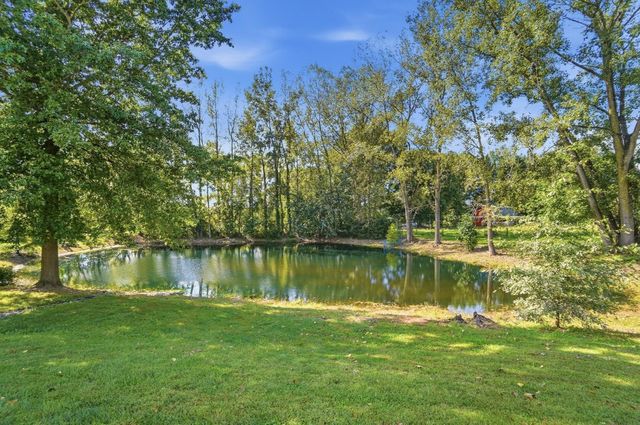 6147 Africa Road, Galena, OH 43021