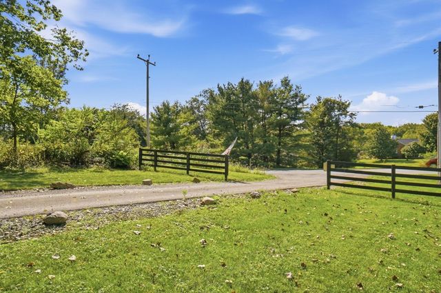 6147 Africa Road, Galena, OH 43021