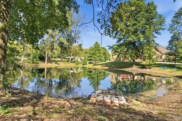 6147 Africa Road, Galena, OH 43021