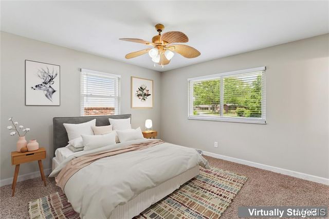 37 Cloverdale Drive, St Charles, MO 63304
