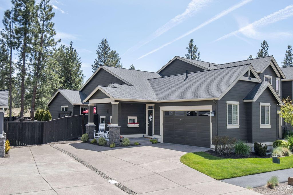60415 Hedgewood Lane, Bend, OR 97702
