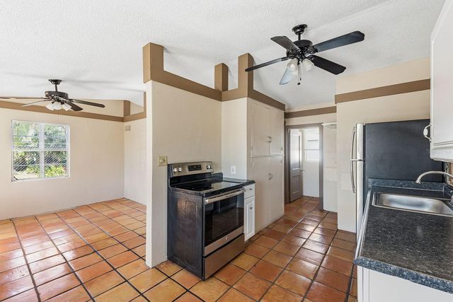 260 COCOANUT AVENUE, Englewood, FL 34223