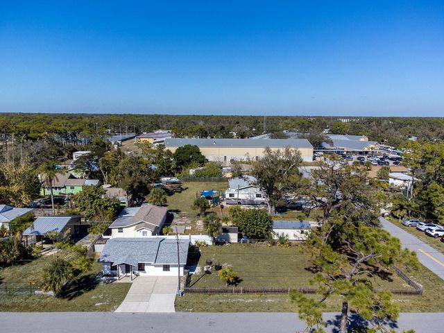 260 COCOANUT AVENUE, Englewood, FL 34223