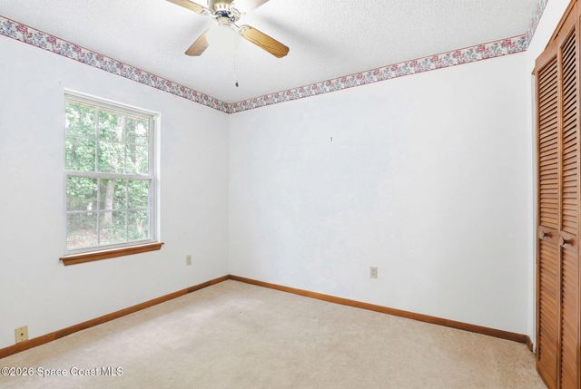 852 Lamplighter Drive NW, Palm Bay, FL 32907