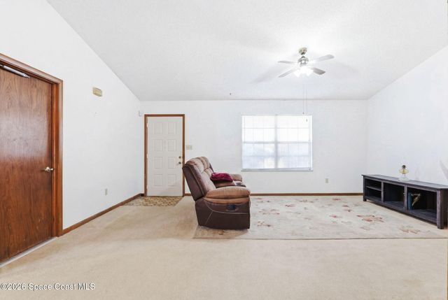 852 Lamplighter Drive NW, Palm Bay, FL 32907