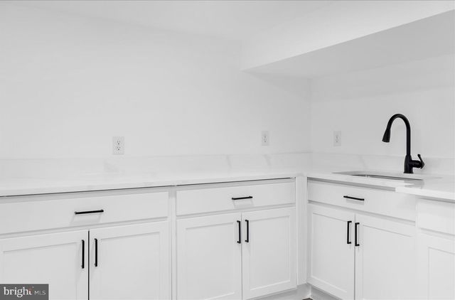 100 3RD AVE SE, Glen Burnie, MD 21061