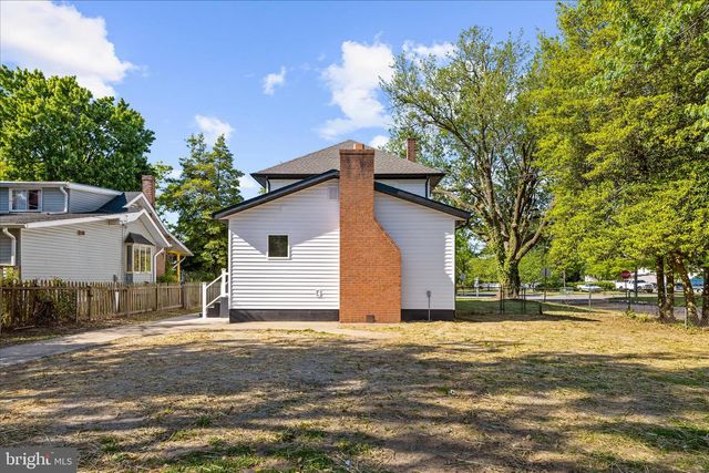 100 3RD AVE SE, Glen Burnie, MD 21061