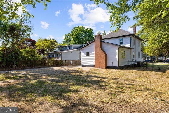100 3RD AVE SE, Glen Burnie, MD 21061