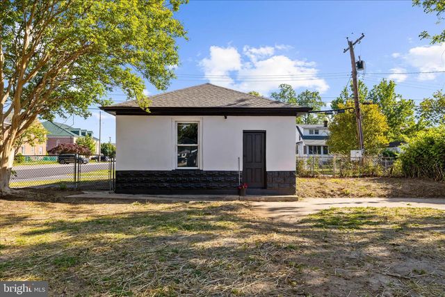 100 3RD AVE SE, Glen Burnie, MD 21061