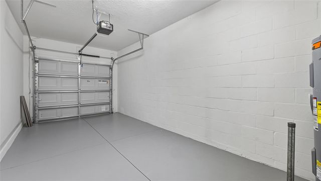 10965 TEAL LAGOON ISLE, San Antonio, FL 33576