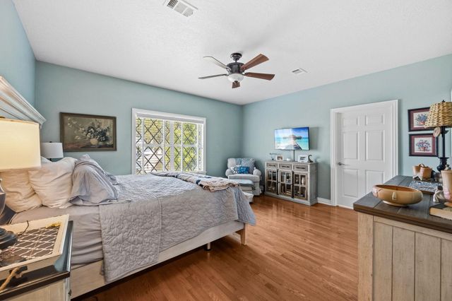 235 Mallard Point, Livingston, TX 77352