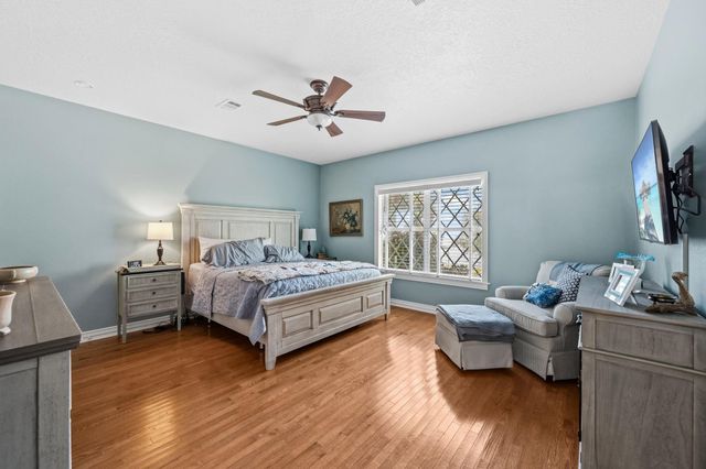 235 Mallard Point, Livingston, TX 77352