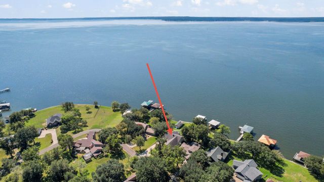 235 Mallard Point, Livingston, TX 77352