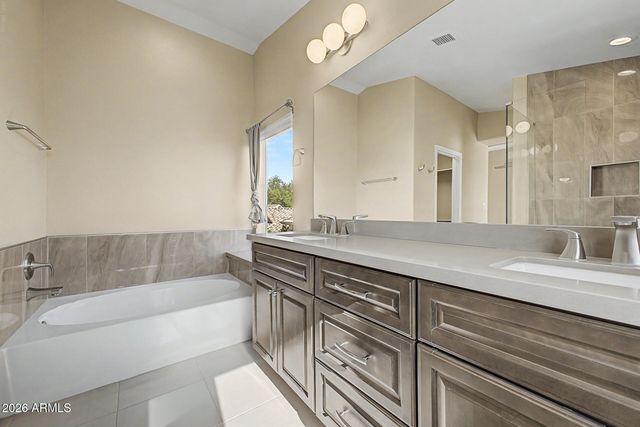 9053 W BANFF Lane, Peoria, AZ 85381