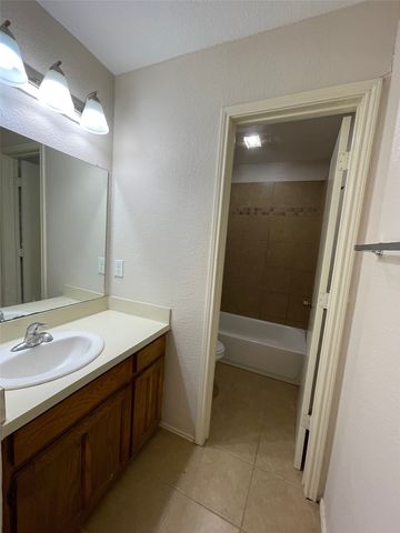 5516 Lewis Court D, North Richland Hills, TX 76180