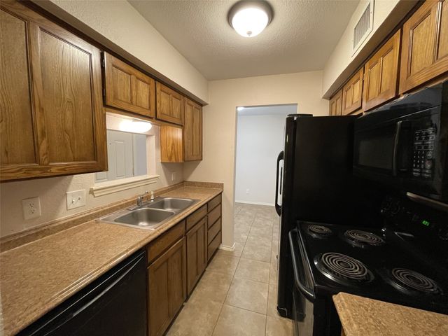 5516 Lewis Court D, North Richland Hills, TX 76180