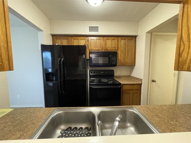 5516 Lewis Court D, North Richland Hills, TX 76180