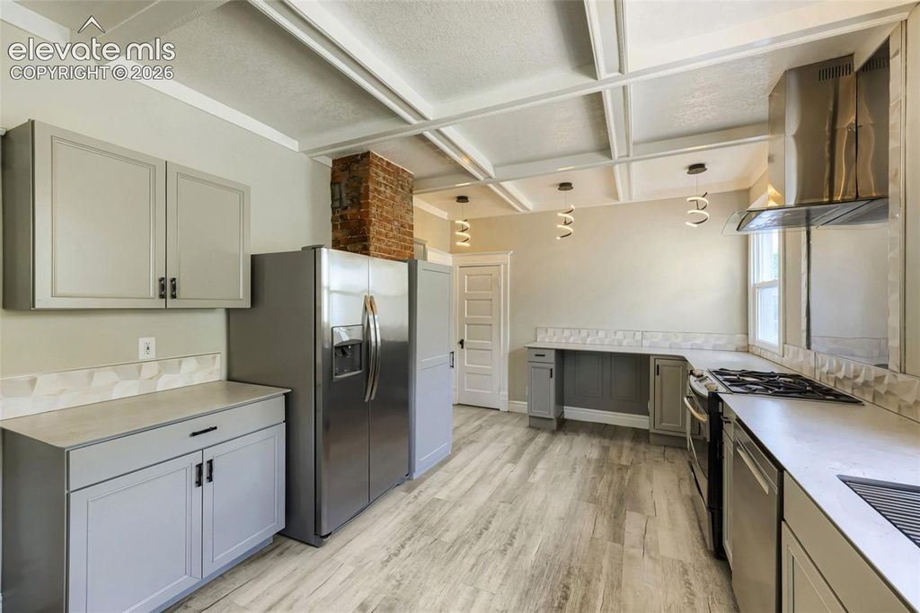 1827 N Weber Street, Colorado Springs, CO 80907 — photo 2