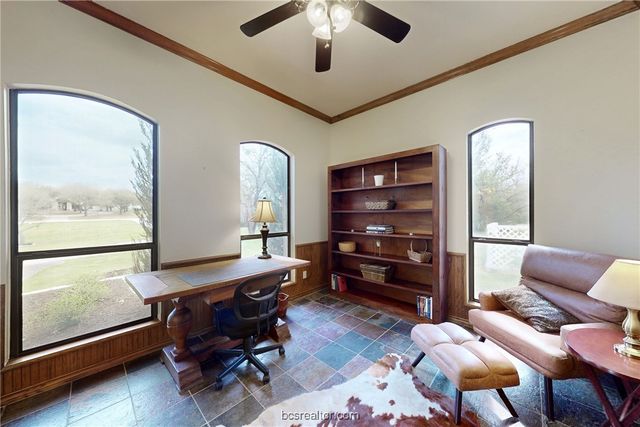7576 River Ridge Drive, College Station, TX 77845