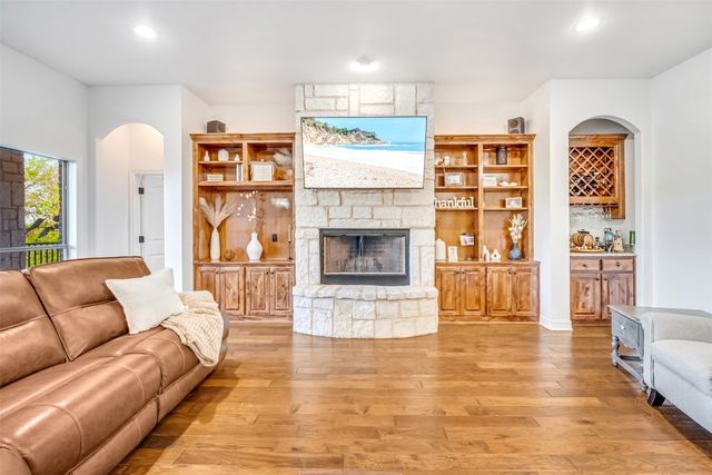 42176 Augusta Drive, Whitney, TX 76692