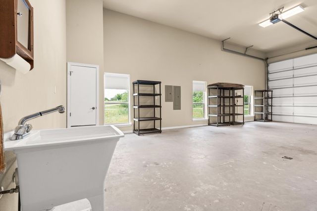 42176 Augusta Drive, Whitney, TX 76692