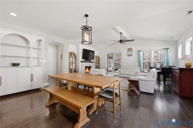 12418 Nash Rd, Chesterfield, VA 23838